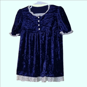 Vintage deep blue velvet dress. Size 4